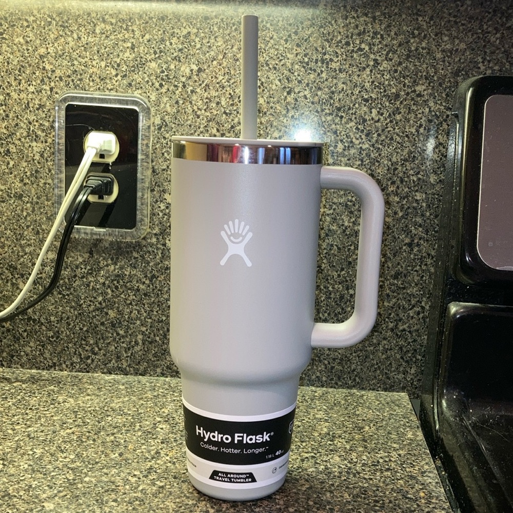 Hydro Flask Gray Tumbler with Handle